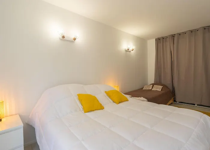 De Mons By Interhome Apartment Royan