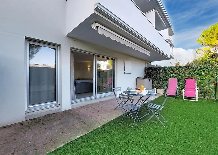 De Mons By Interhome Royan